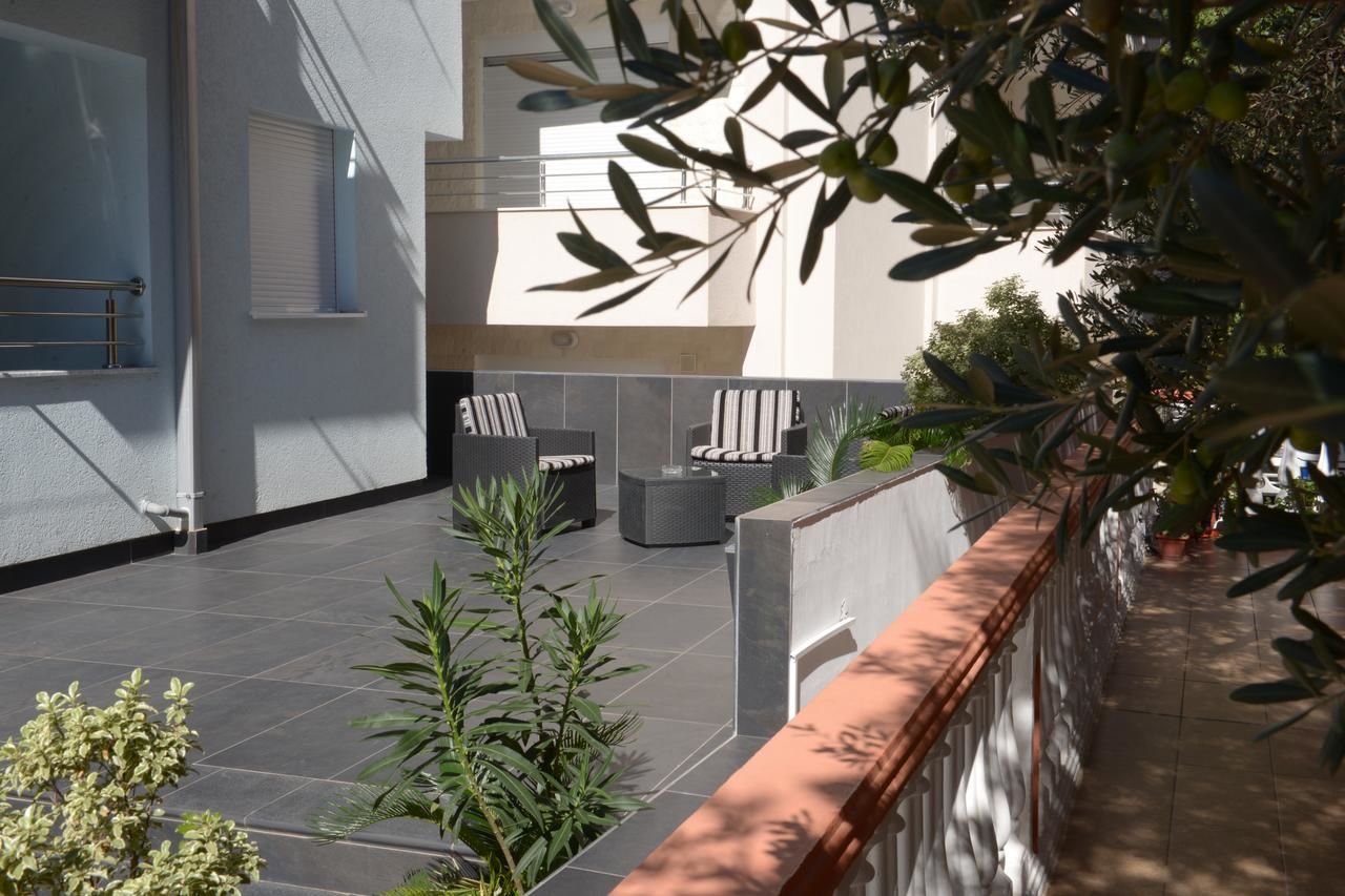 Апартаменты Apartmani Barović Bečići Бечичи-17